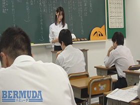 恥辱の教室　総集編　生徒に辱められる16人の女教師　　サンプル画像05